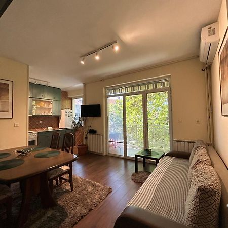 City Place Apartments คูมาโนโว ภายนอก รูปภาพ